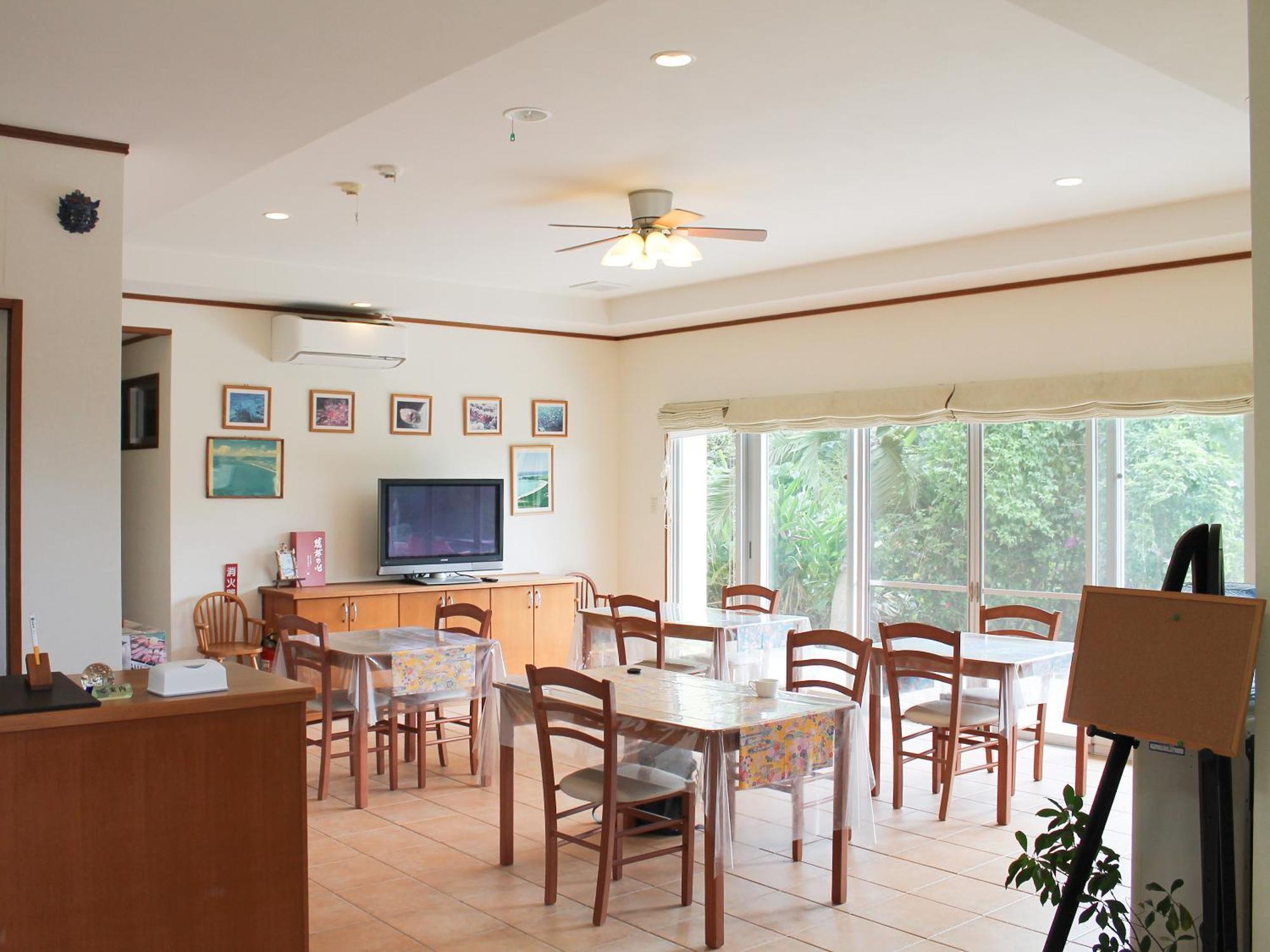 Ishigaki  Pine Shima Resort Coral Fish מראה חיצוני תמונה